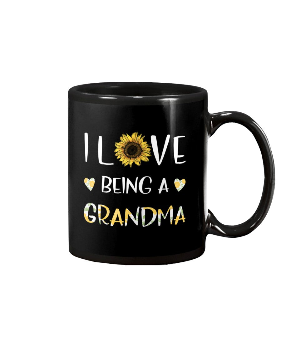 I Love Being A Grandma Sunflower - Grandma Mug 0921