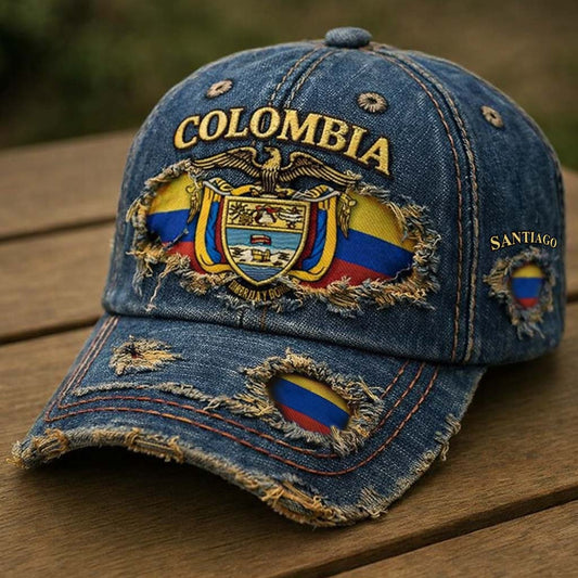 Proud Colombian - Personalized Expats Classic Cap