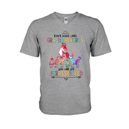 Don't Mess With Grandmasaurus - Personalized Grandma T-shirt and Hoodie