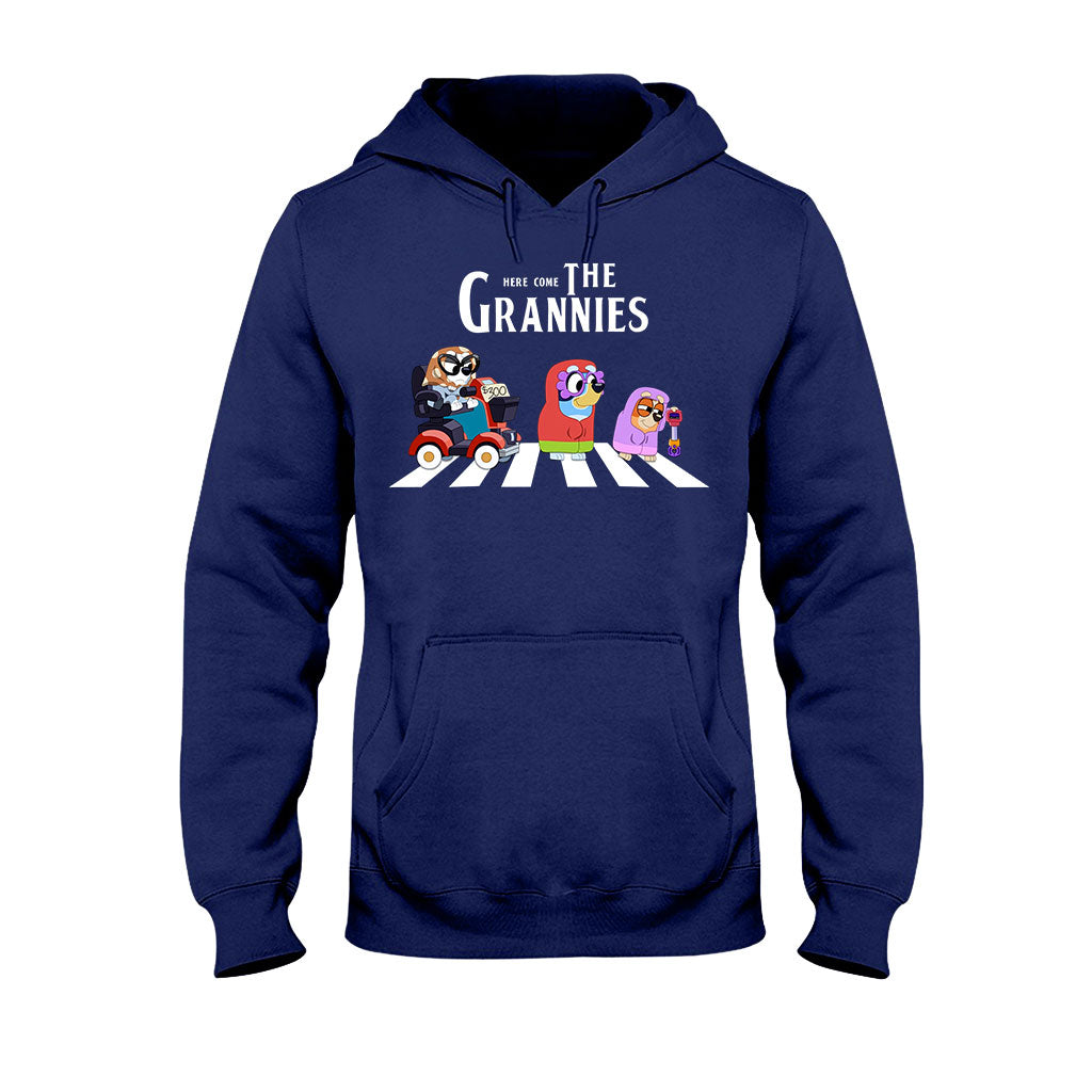 Here Come The Grannies - Grandma T-shirt And Hoodie