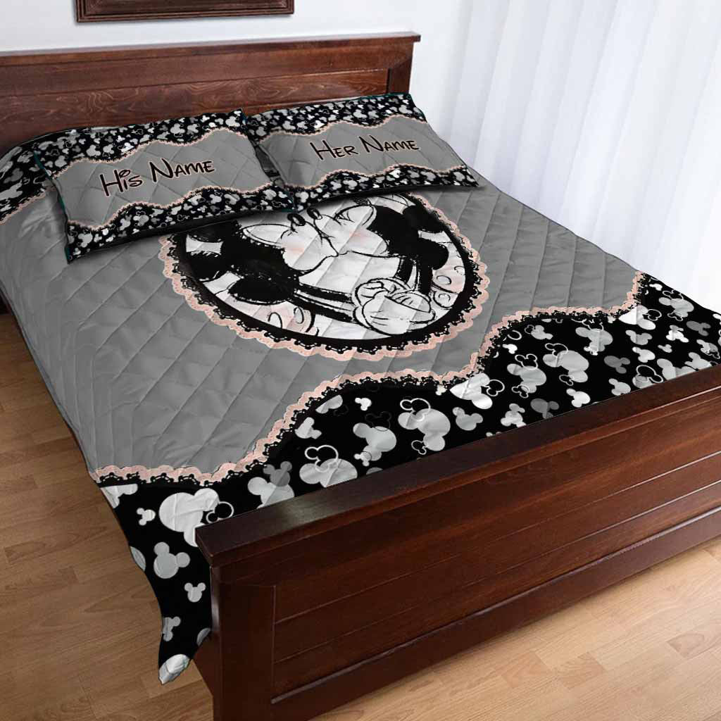 Mouse Ears Couple - Personalized Quilt Set