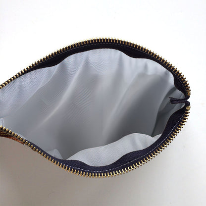 Believer - Personalized Alien Pouch